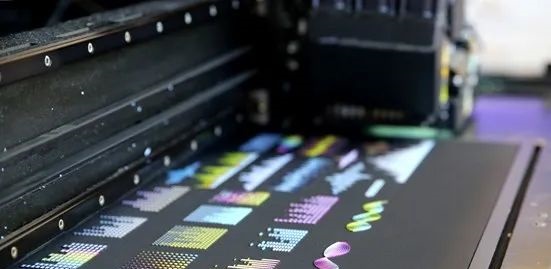 FabriX創新套件強助攻，J850 Prime再攀設計新高度